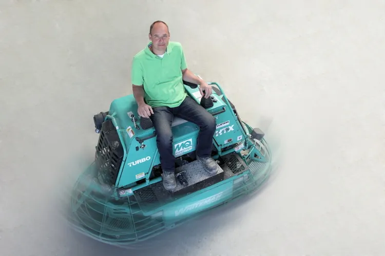 Betonbouw werkzaamheden door het team van Verhoeven Bouw